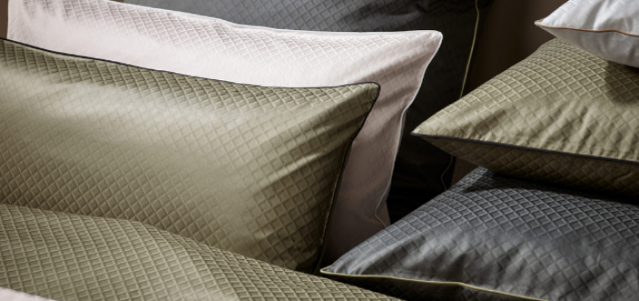 A new collection of "Curt Bauer" bedding is coming!